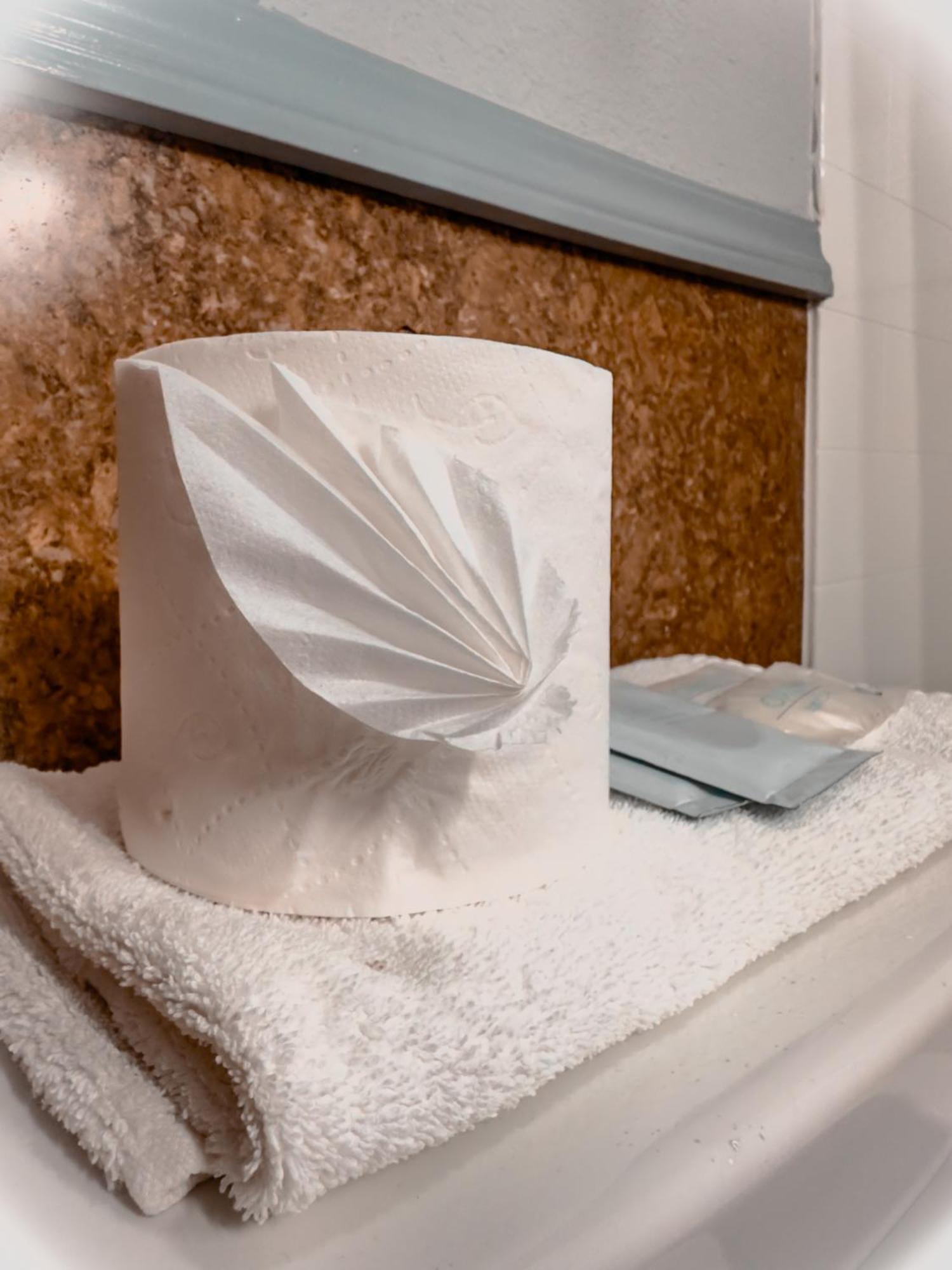 Americas Inn & Suite Shoreline Luaran gambar